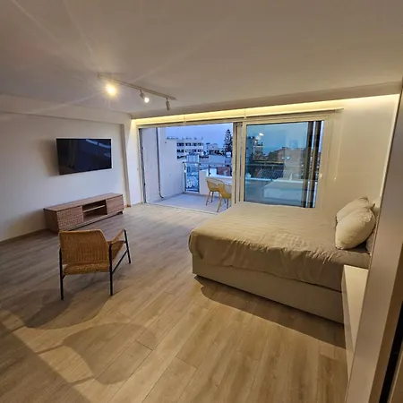 Old Town 63 Apartment